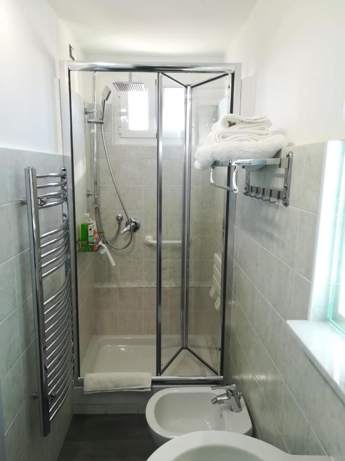 Cavour17 Apartment Sanremo Luaran gambar