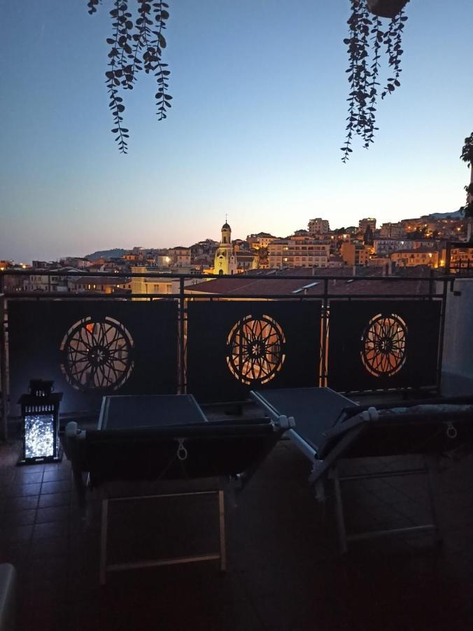 Cavour17 Apartment Sanremo Luaran gambar